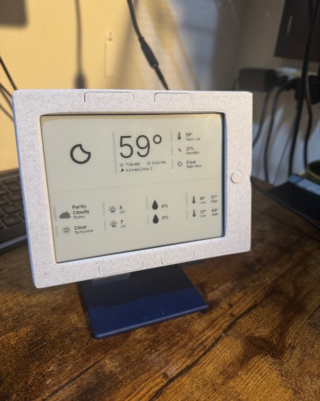 Nook Simple Touch w/ TRMNL photo 1